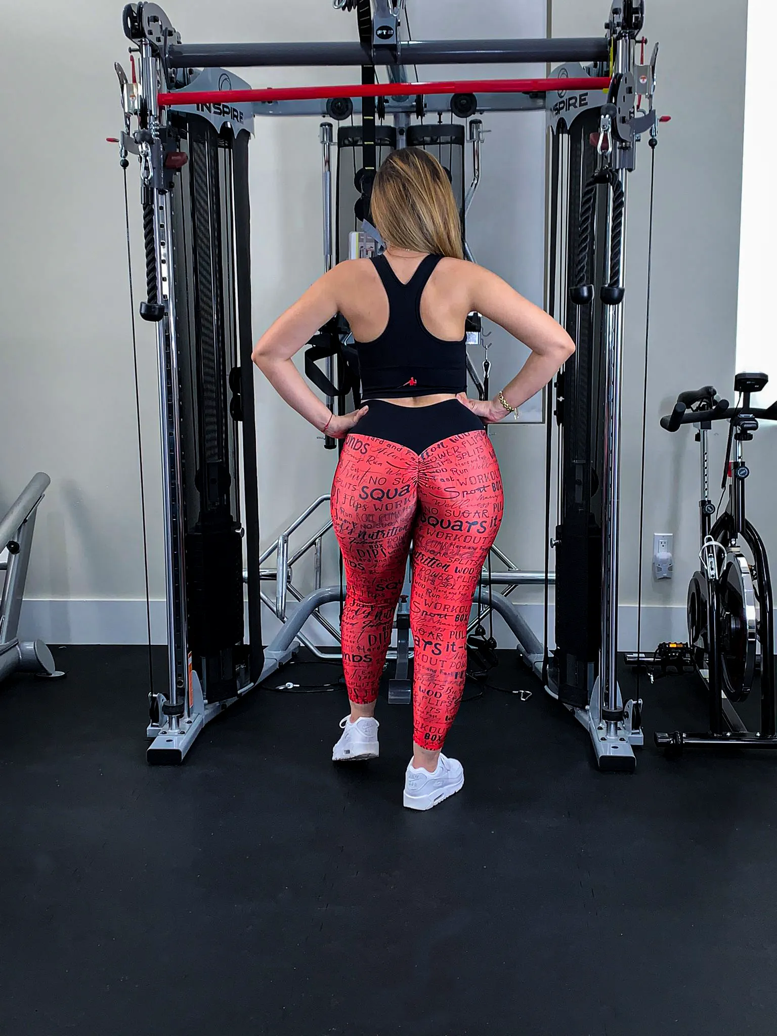 Black Letter Piña Leggings