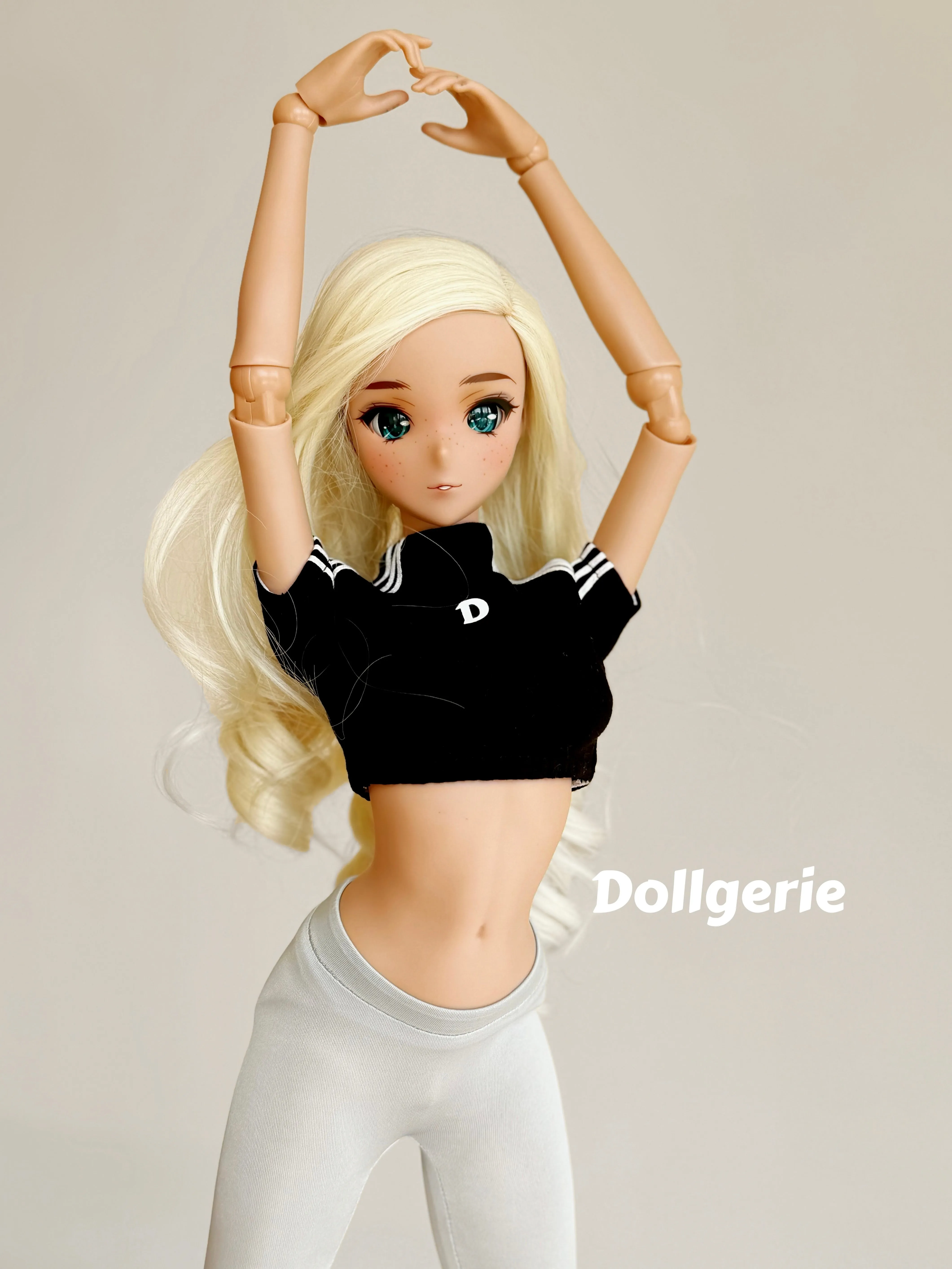 D-active-top, made for SmartDoll