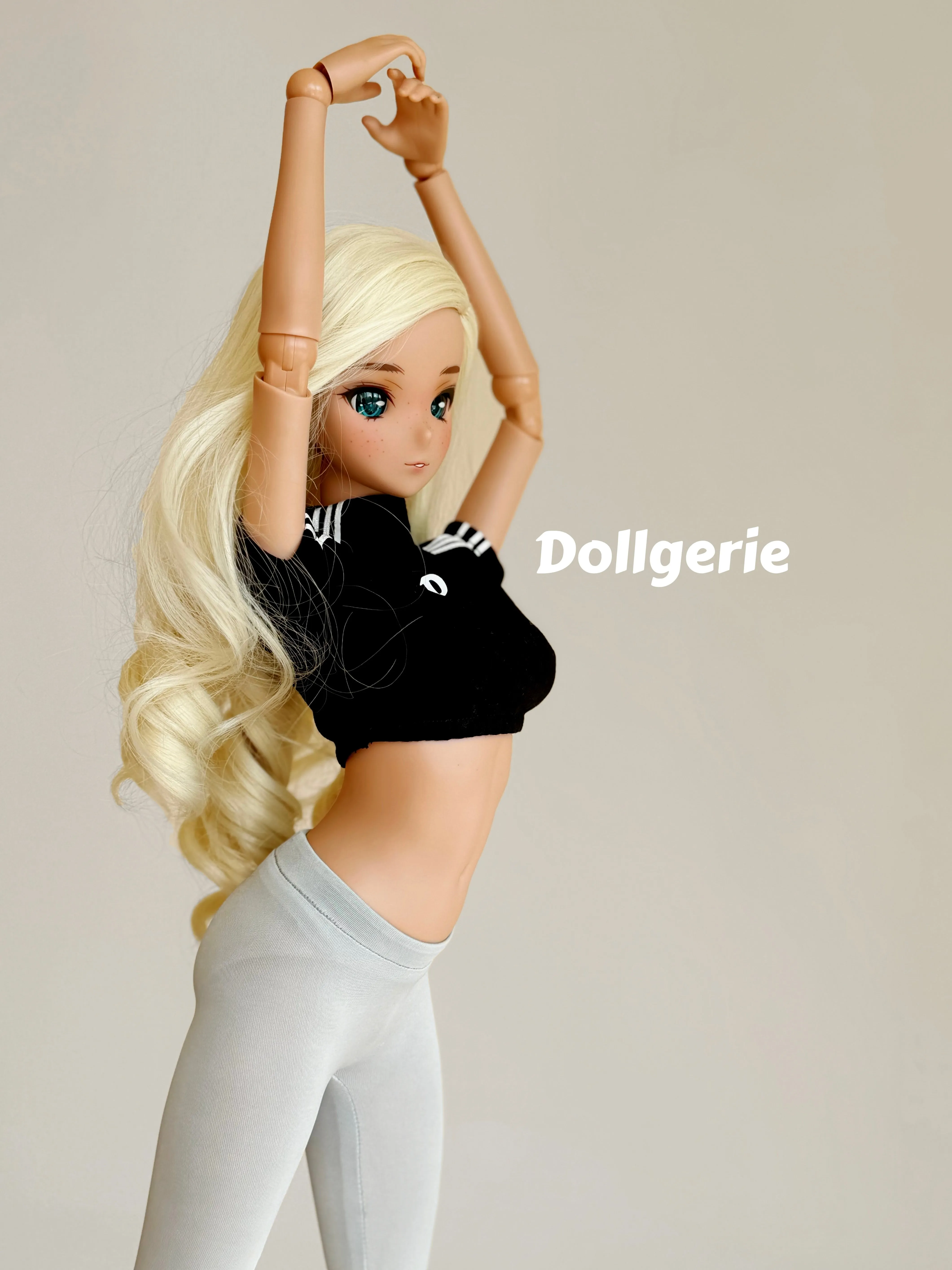 D-active-top, made for SmartDoll