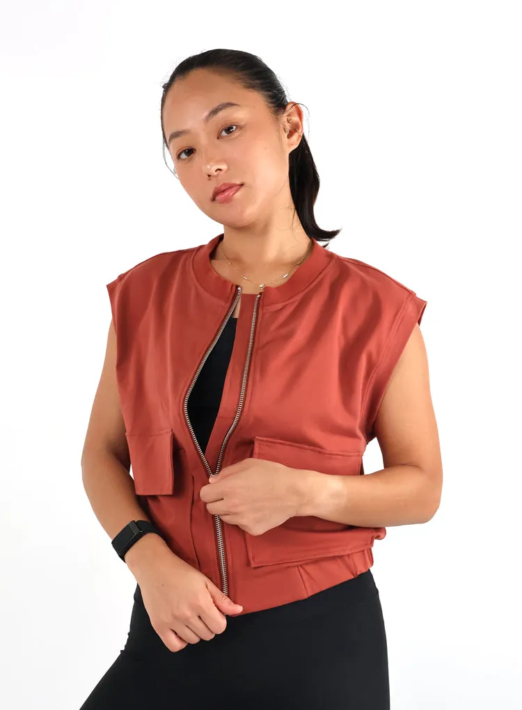 DAILY FULL ZIP VEST