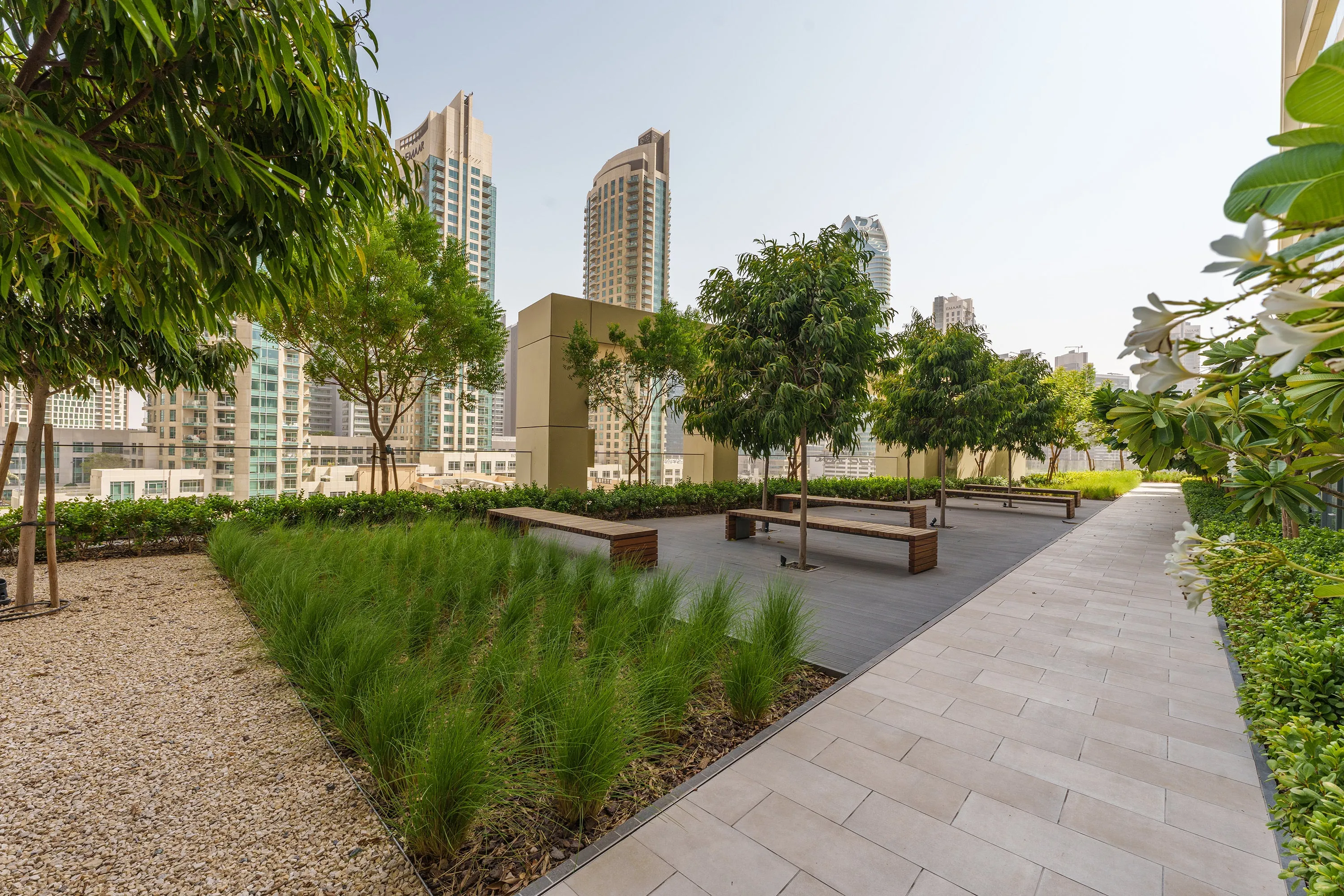 Modern Chic Apt w/ Unobstructed Burj Khalifa Views