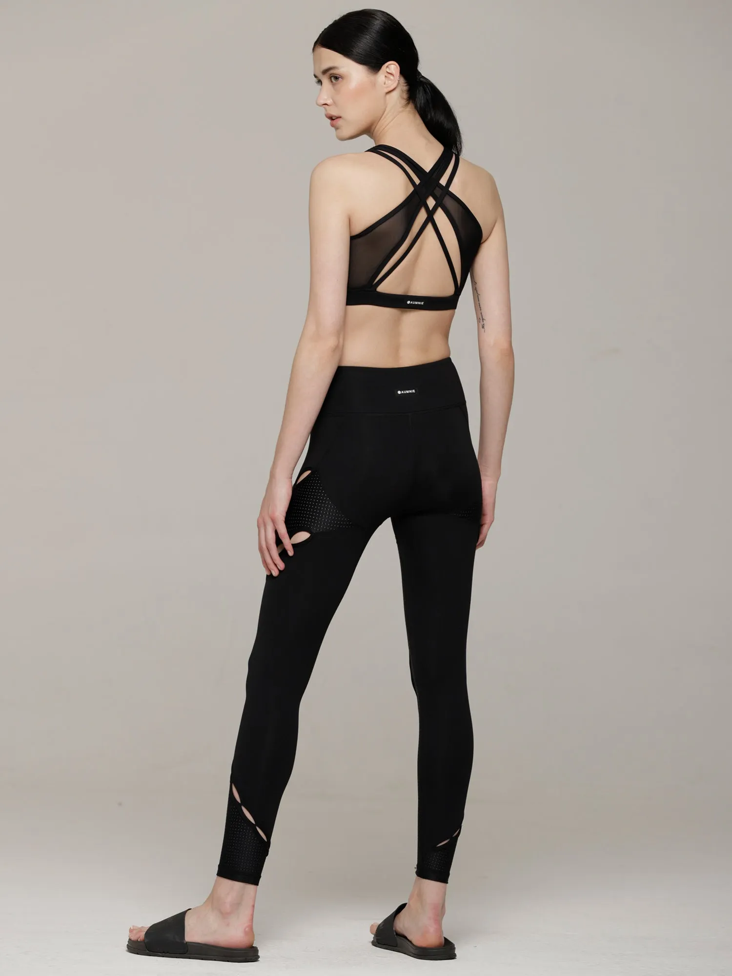 RESONANCE PANTS, BLACK/PERFORATED BLACK